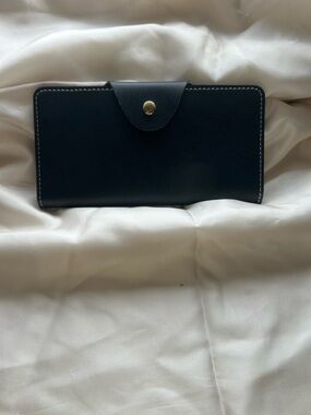Black cash budget Wallet with Snap Closure